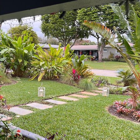 Paradise Gardens-Wilton Manors- Male Only Exterior foto
